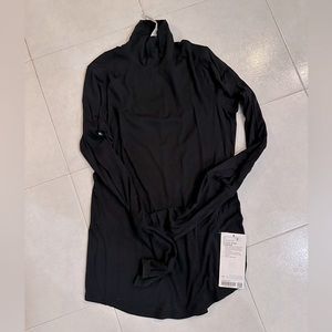 Lululemon Full Day Ahead Turtleneck